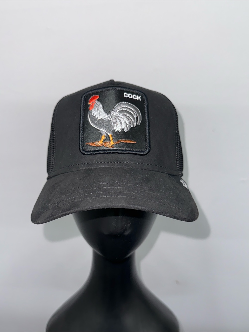 Goorin Bros Suede Rooster Trucker Hat Black The Farm Snapback NWT Animal Patch